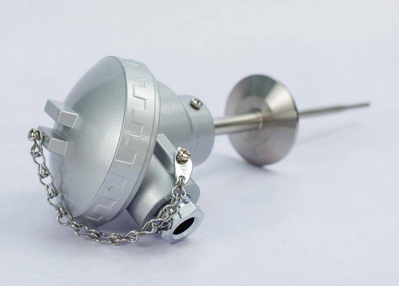 ۱. اتصال بهداشتی کلمپ سه‌گیره‌ای (Tri-Clamp)